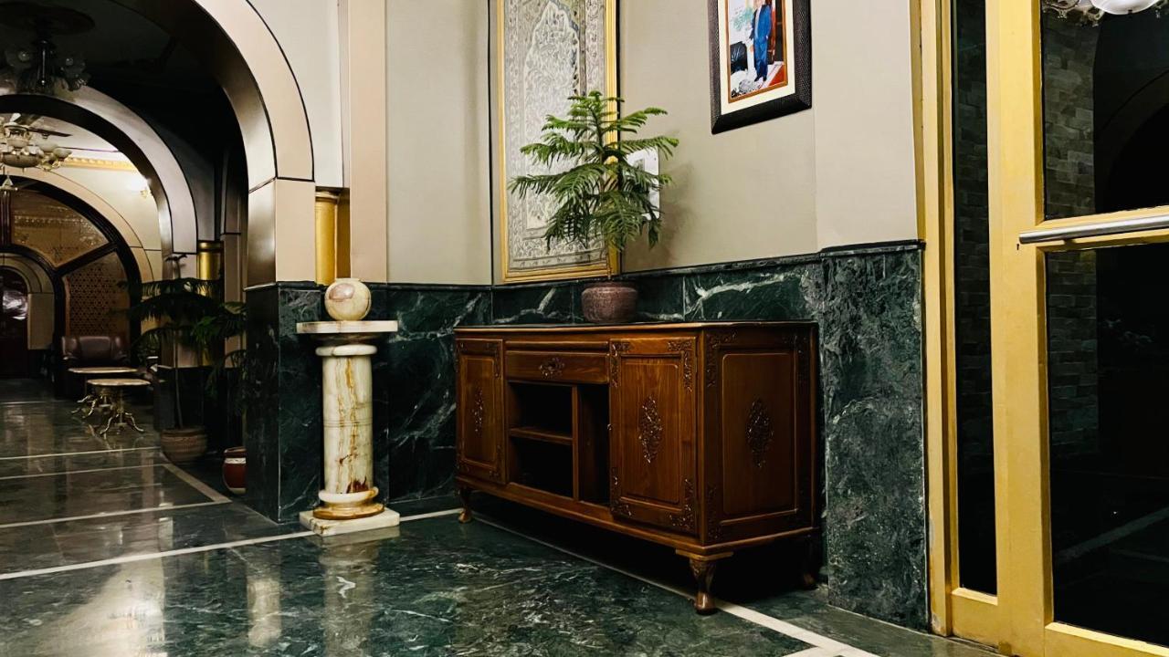 Hotel International Srinagar Exterior foto